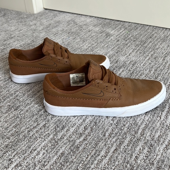 Great condition Nike SB Shane Tan Unisex Sneaker - Picture 6 of 9